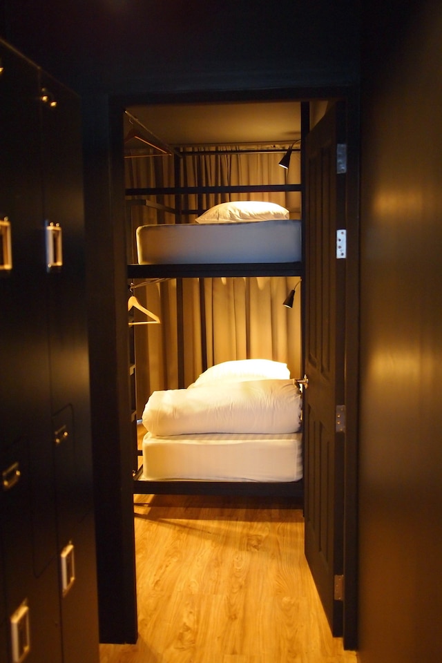 C40 ウィンクス ホステル