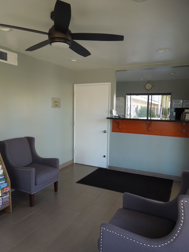 ナショナル イン ガーデン グローブ