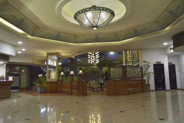 クダトン ホテル