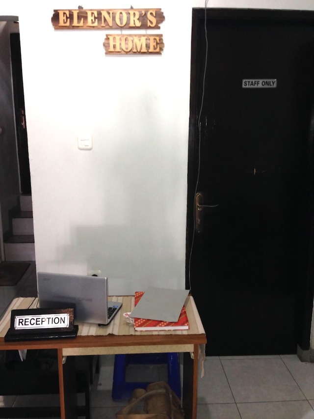 エレナーズ ホーム