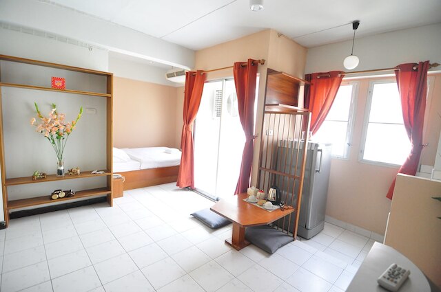 ザ リビング ルーム サービスド アパートメント