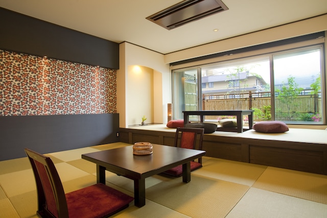 渋温泉 春蘭の宿 さかえや