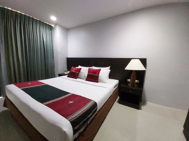 アンポ レジデンス