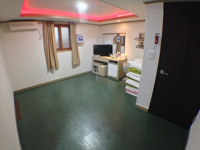 スアンボ サイパン ホット スプリング ホテル