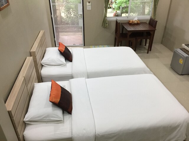 Q ゾーン ブティック