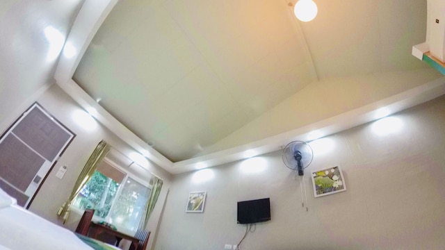 Q ゾーン ブティック