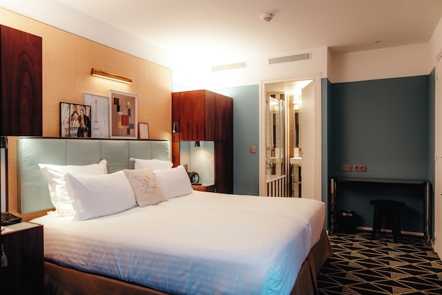 オテル エッフェル ブロメ