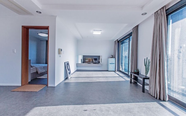 マニジュ ペンション