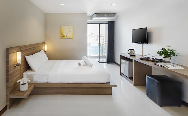 ダイアモンド レジデンス ラッチャダー ホテル