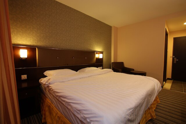 1 シティ ホテル