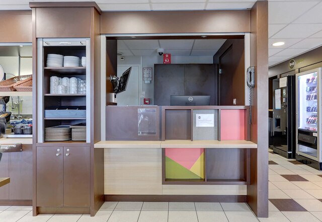 B&B ホテル Châlons-en-Champagne