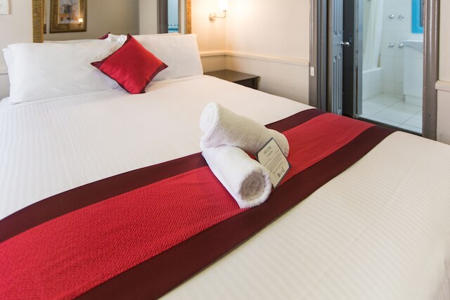 シティ スクエア モーテル