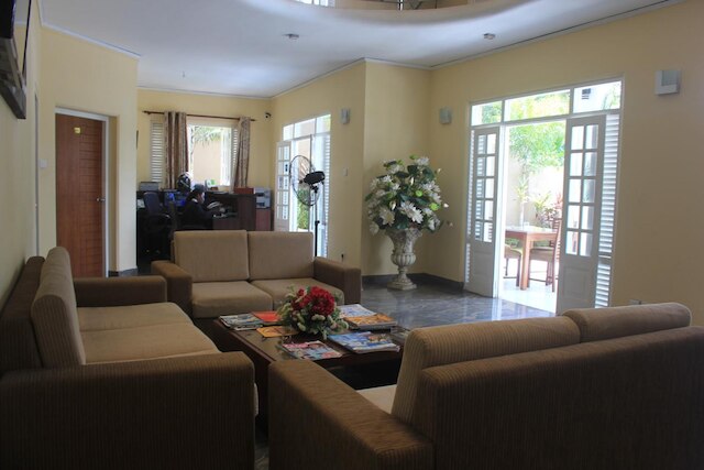 グランド7ホテル - タラワトゥゴダ