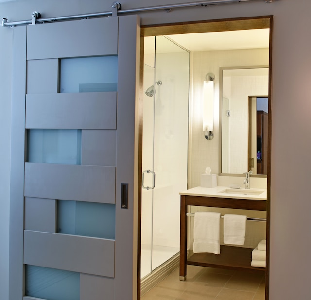 フォー ポインツ バイ シェラトン コーラル ゲイブルズ