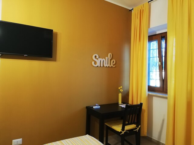 ザ イエロー ハウス