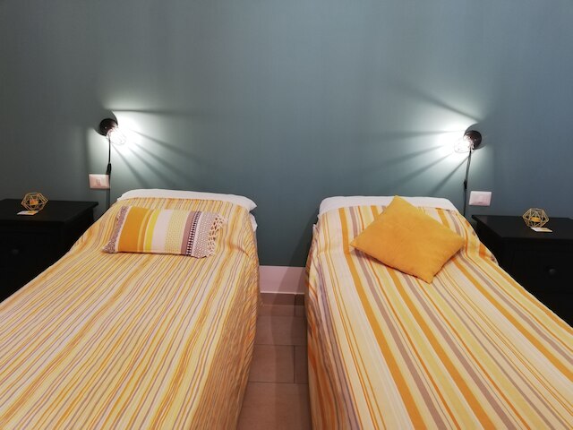 ザ イエロー ハウス