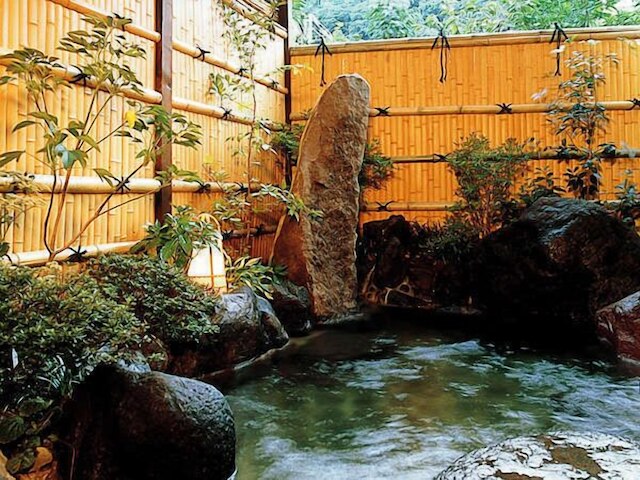 ホテル圓山荘 西乃館