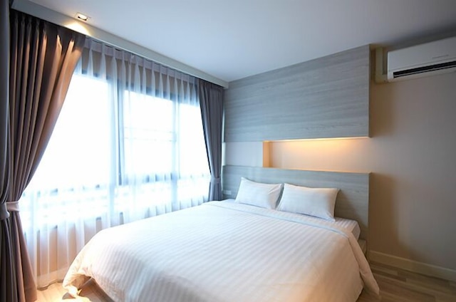 ザ プレゼント サトーン