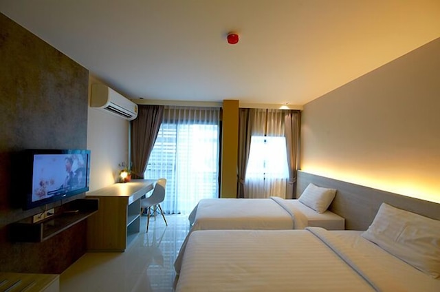 ザ プレゼント サトーン