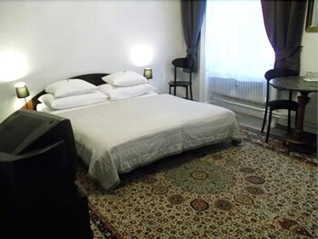 ペンション レーナー