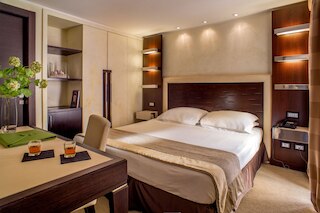 レ フルール ラグジュアリー ハウス