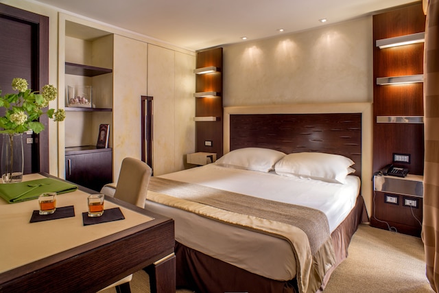 レ フルール ラグジュアリー ハウス