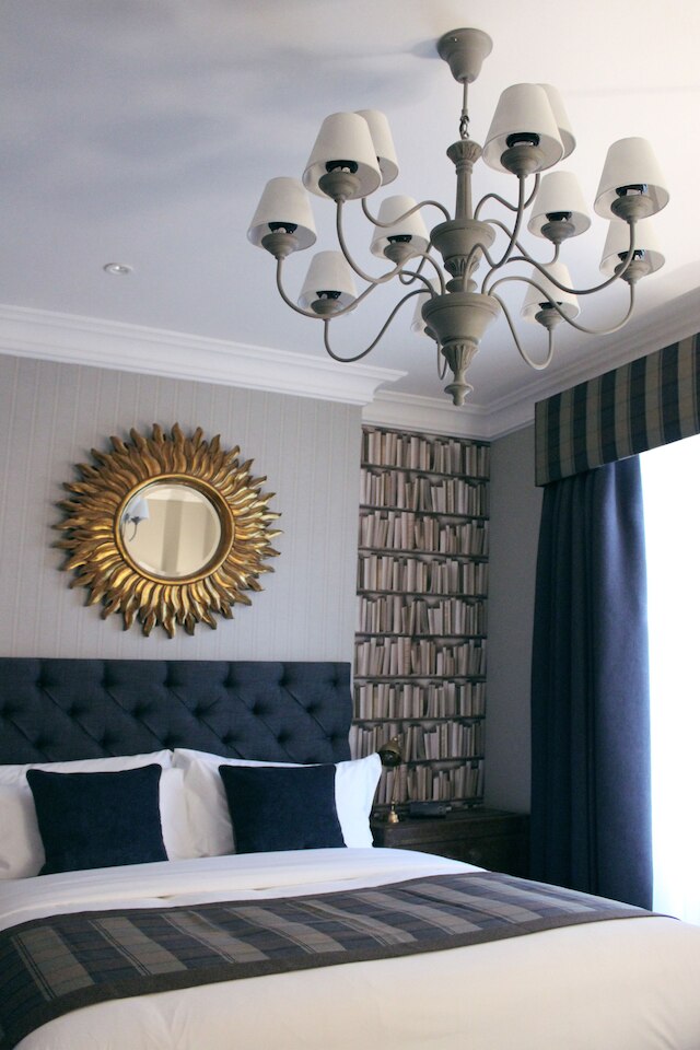 ザ ワン タン パブ アンド ルームズ