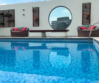 レーキス ブラジル ホテル エスコーラ