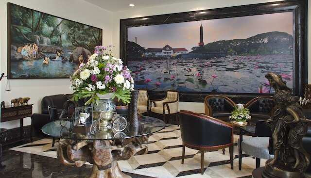 イジェン スイーツ ホテル