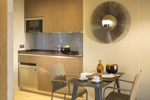 ゴラルスカ レジデンス ホテル パリ バスティーユ