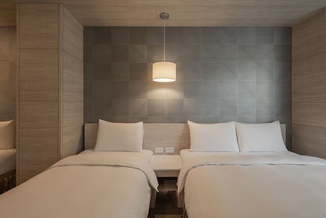 カインドネス ホテル ジョンシャン バーダァー (康橋商旅 - 中山八德館)