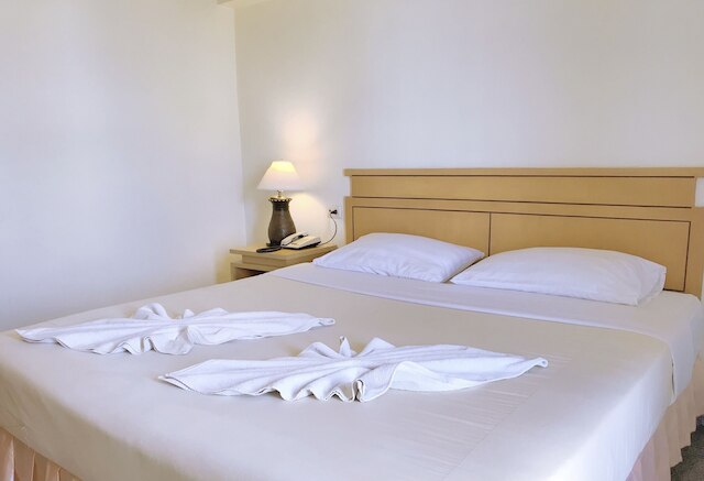 マニールート ホテル スリン