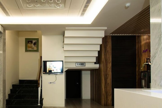 レーシン ホテル (麗馨精品商旅)