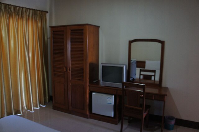 シサバス ホテル