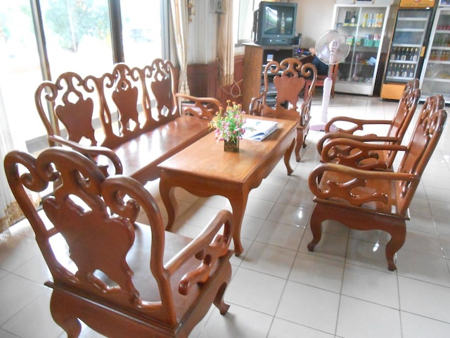 シサバス ホテル