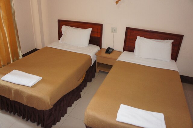 チャレウネホウン ホテル