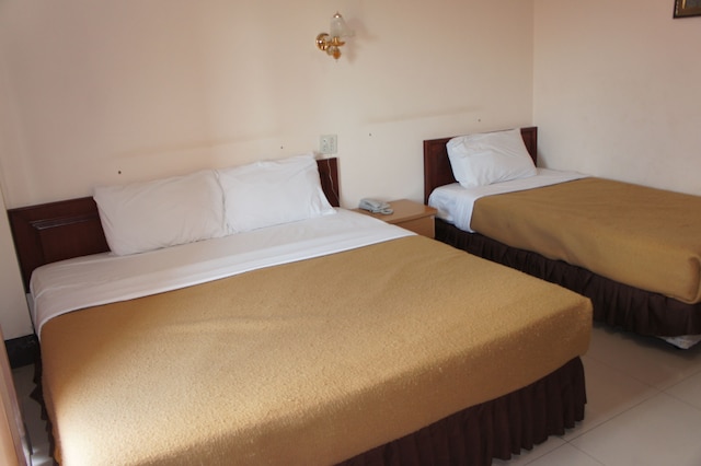 チャレウネホウン ホテル