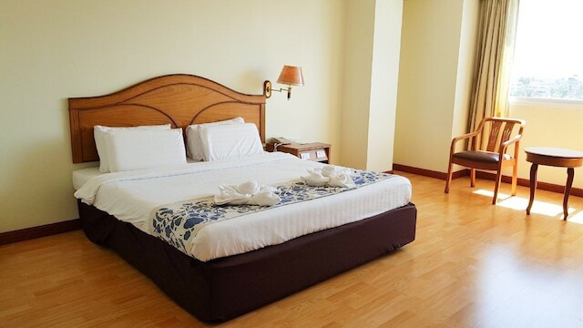 モラコット ホテル チュムポーン