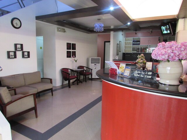 オイスター プラザ ホテル