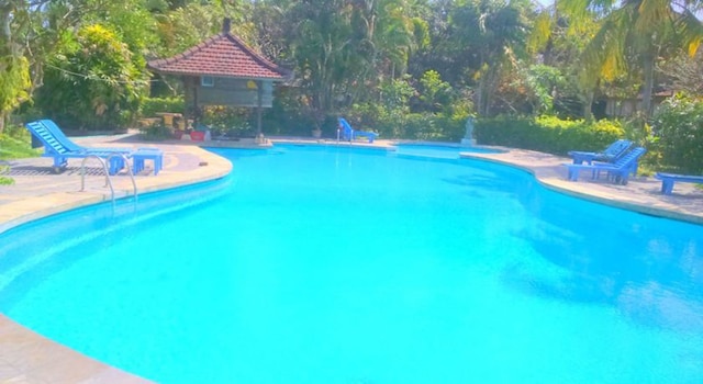 パノラマ コテージズ II