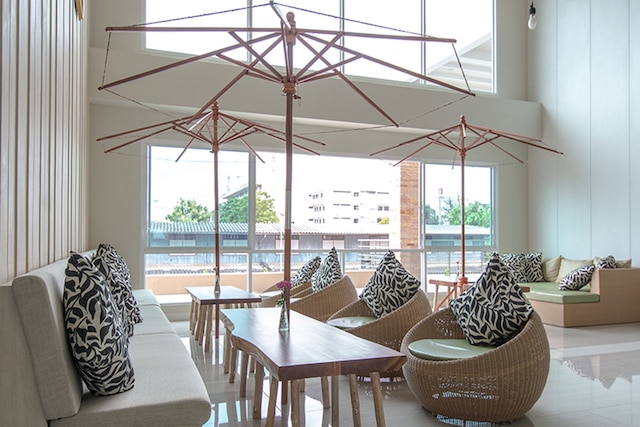 プラチュアップ グランド ホテル