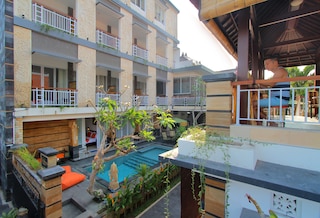 ロータス ティルタ スミニャック