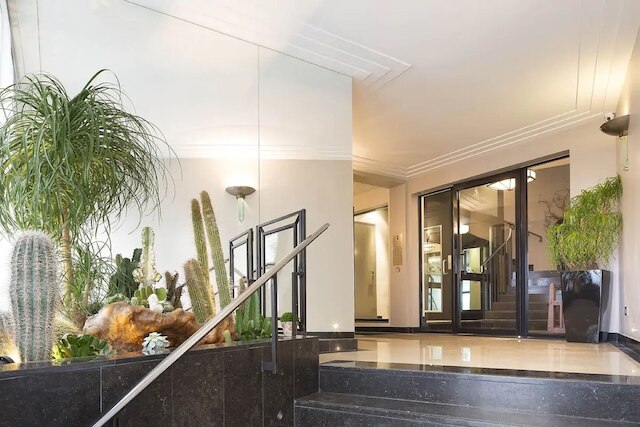 モンマルトル レジデンス