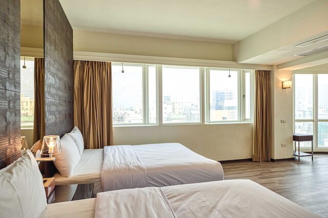 ジー リー ホテル (日立大飯店)