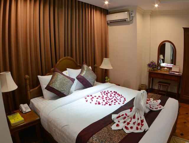 ゴールデン バタフライ ホテル