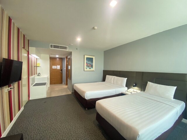 タムロンジン ホテル