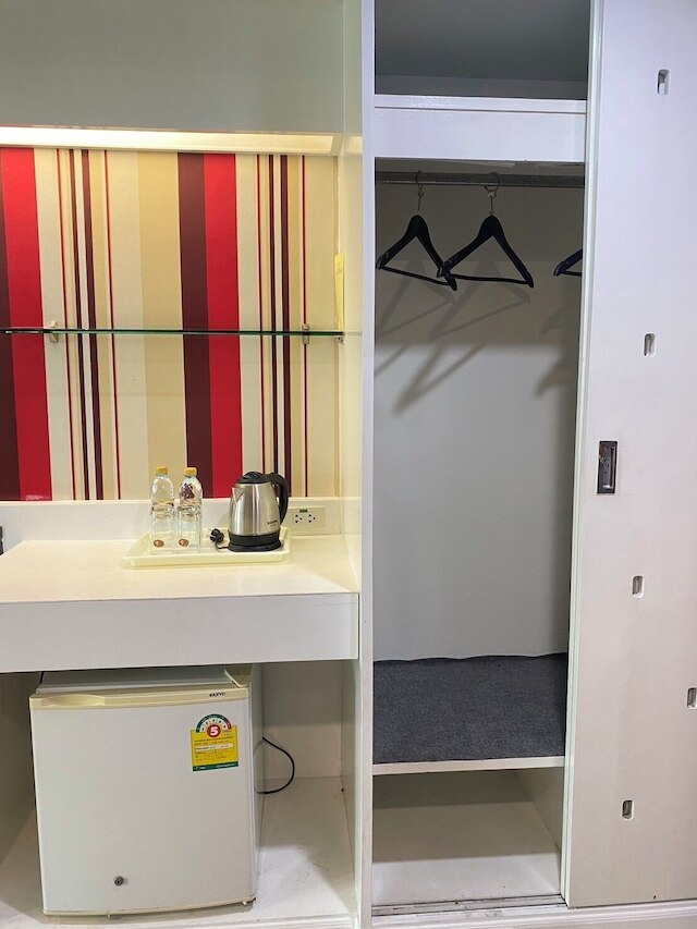 タムロンジン ホテル