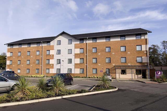 プレミア イン マンチェスター ウェスト ディズベリー