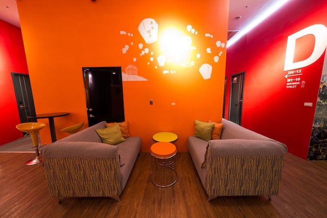 スリープボックス ホテル - 西門 (睡覚盒子軽旅 - 西門)