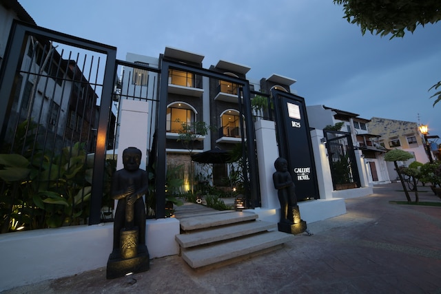 1825 ギャラリー ホテル